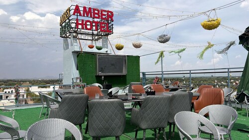 Amber Hotel & Restaurant