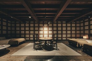 Luxury Triple Room - Old Soma Residence Kazeno Heritage (Motomachi, Hakodate-shi)