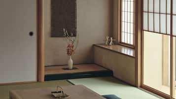 Phòng 4 Cao cấp, quang cảnh cảng