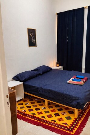 4 bedrooms, free WiFi, bed sheets - Apartment No. 1 – Steps from Downtown 4 Bedrooms (عمان)