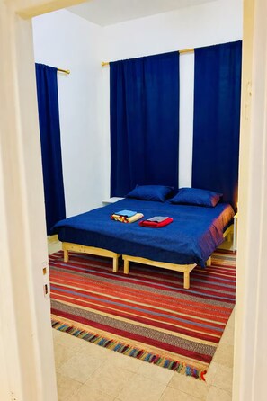 4 bedrooms, free WiFi, bed sheets - Apartment No. 1 – Steps from Downtown 4 Bedrooms (عمان)