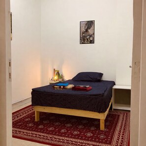 4 bedrooms, free WiFi, bed sheets - Apartment No. 1 – Steps from Downtown 4 Bedrooms (عمان)