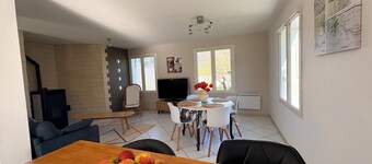 Mon Calme - Charming 3-star furnished apartment in a peaceful, rejuvenating setting 5 minutes from the sea.