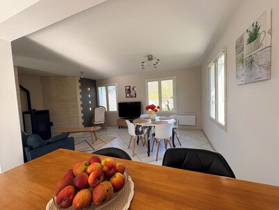 Mon Calme - Charming 3-star furnished apartment in a peaceful, rejuvenating setting 5 minutes from the sea.
