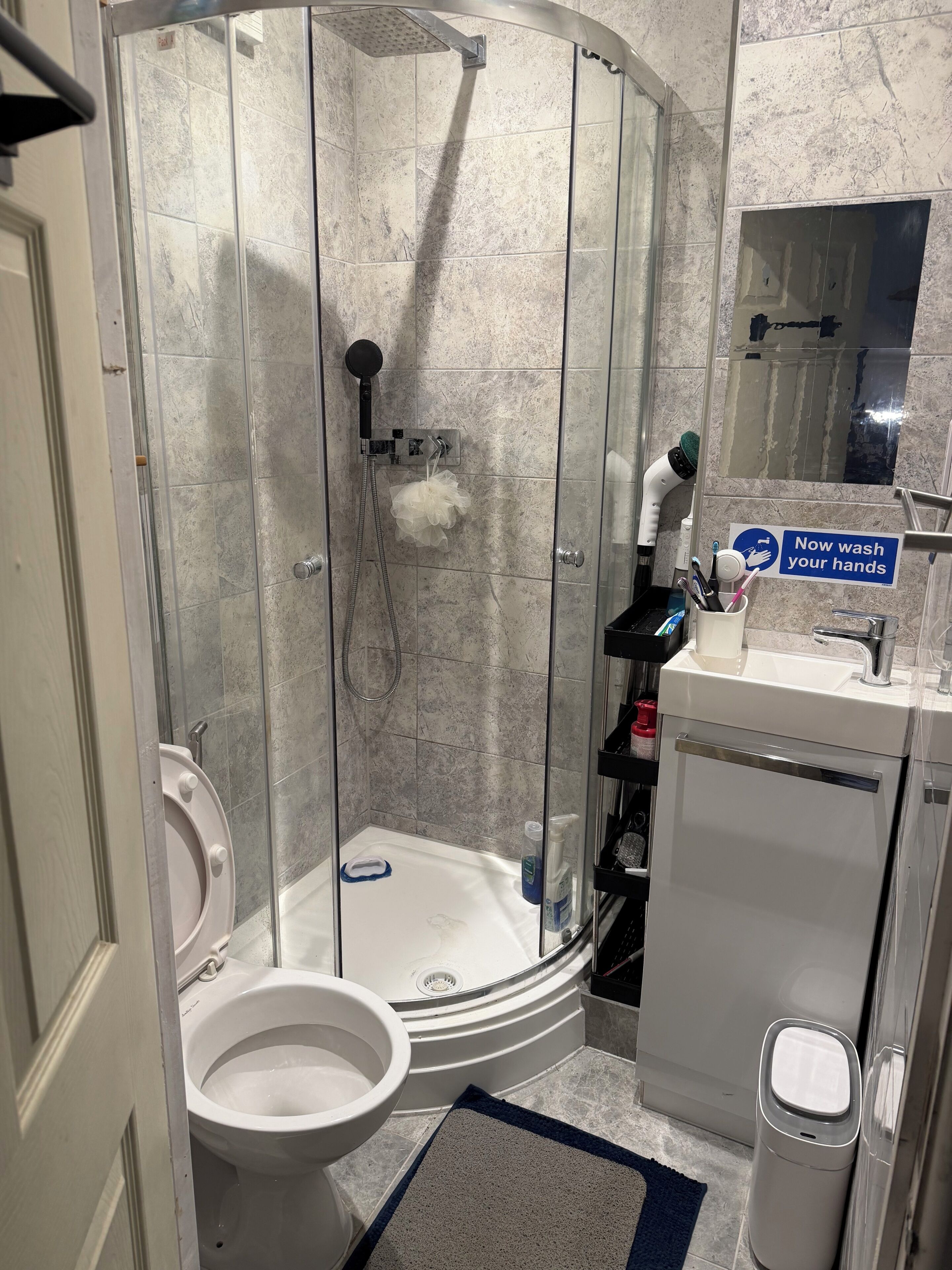Room, 1 Bedroom, Smoking | Bathroom