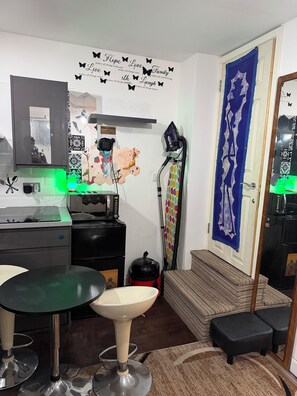 Habitación, 1 habitación, para fumadores | Cocina privada