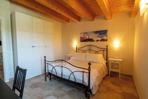 Room - Vrbo Property (Giarratana)