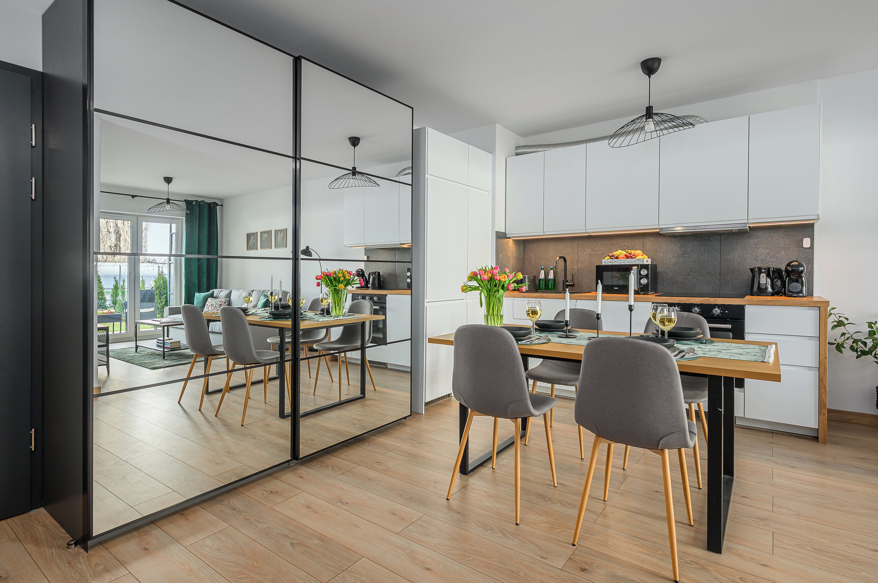 Comfort Apartment, Patio, Courtyard View | Private kitchen