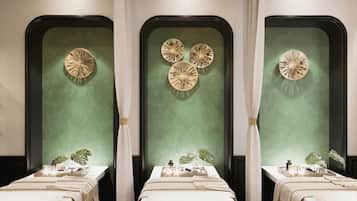 Couples treatment rooms, sauna, hot tub, steam room, body treatments