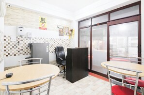 Interior - Hotel Naina Home Stay Mussoorie (Mussoorie)