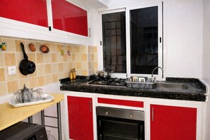 Oven