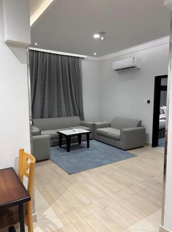 Căn hộ, 2 phòng ngủ | Khu phòng khách