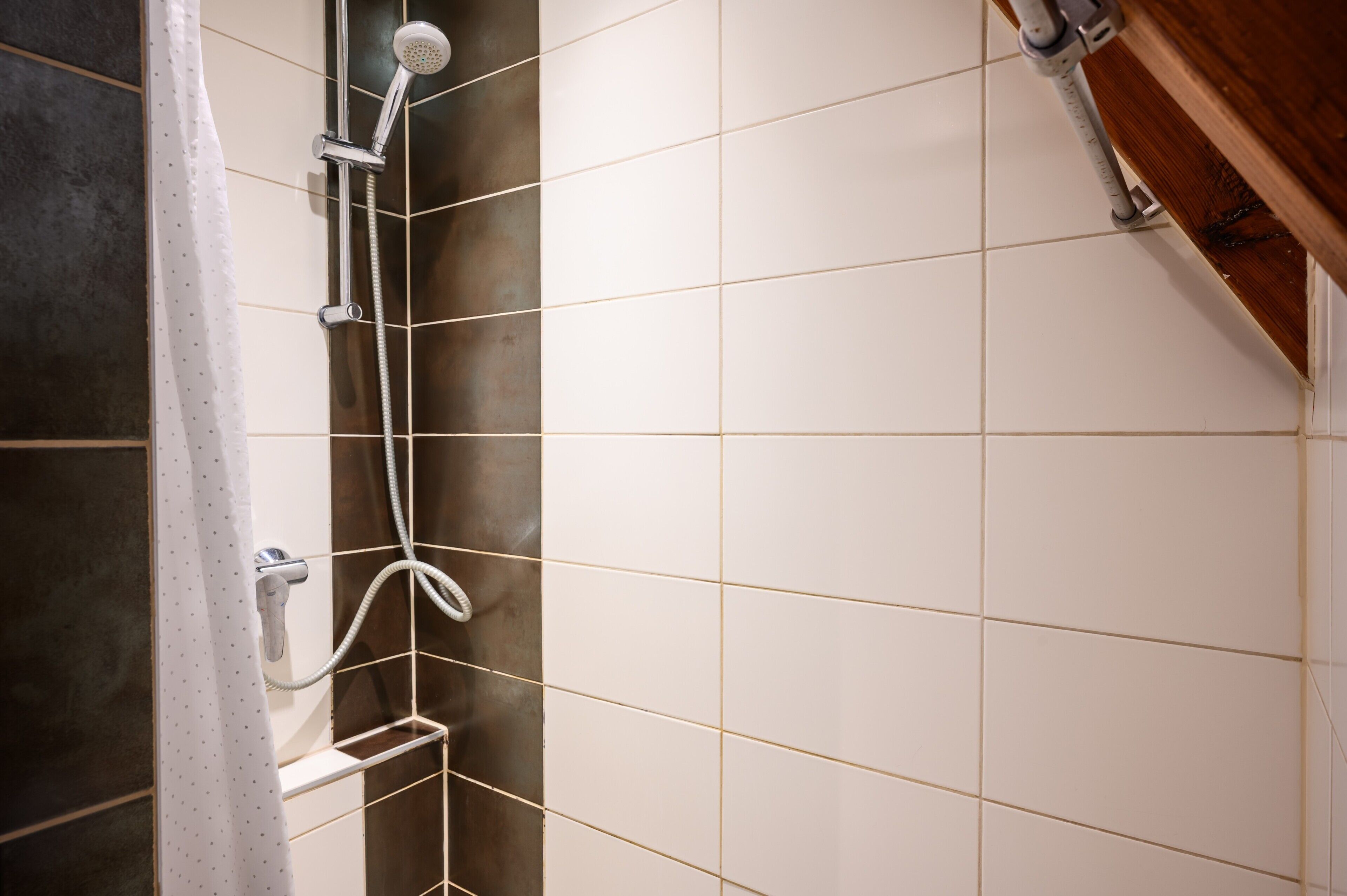 Dusche, Haartrockner