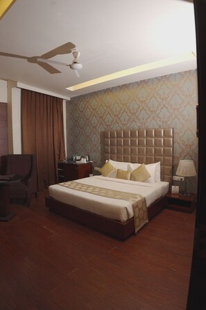 Superior Double or Twin Room - Hotel Kings Cliff (Sri Muktsar Sahib)