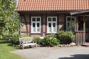 Luokittelematon kuva, 4 kautta 14, painike