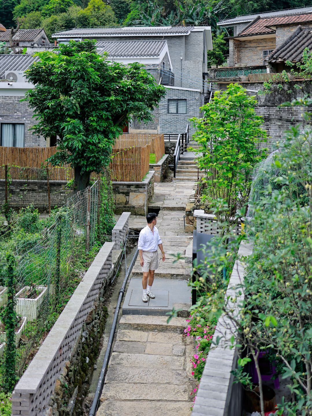 Småhus, 1 kingsize-seng, røyk, aircondition | Overnattingsstedets uteområder