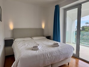 4 bedrooms, iron/ironing board, WiFi, bed sheets - Fantastic Villa with Pool and Stunning Sea Views (Begur)