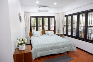 Villa familiar, 2 habitaciones, alberca privada, junto a la montaña