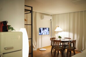 Dining - JS building-502 (Seoul)