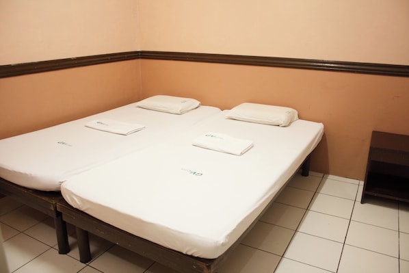 Standard Twin Room, 2 Twin Beds | Spa
