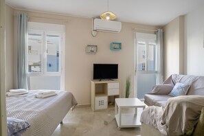 Bed sheets - 'Gran Vía' Apartment with Balcony and Air Conditioning (Conil de la Frontera)