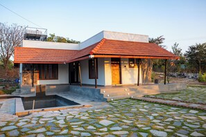 Exterior - Bodhi (Kodiga Timmanapalli)