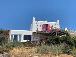 Exterior detail - House with stunning sea views in Agios Sostis (Μύκονος)