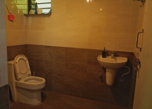 Bathroom - Laze Daze (Kodiga Timmanapalli)