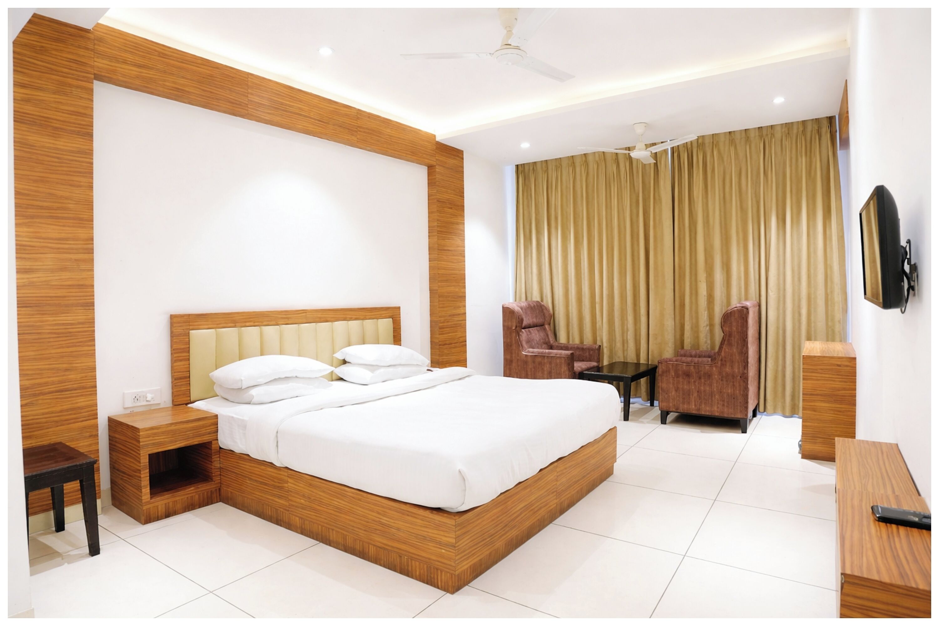 Standard Room, Air conditioning | View from room