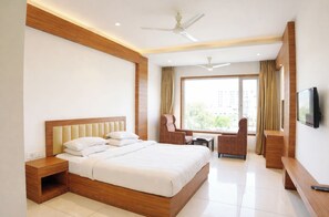 Executive Double Room, Penyaman udara | Pemandangan dari bilik