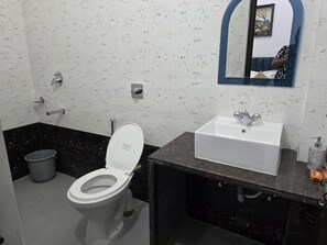 Dobbeltrom – deluxe, balkong | Bad