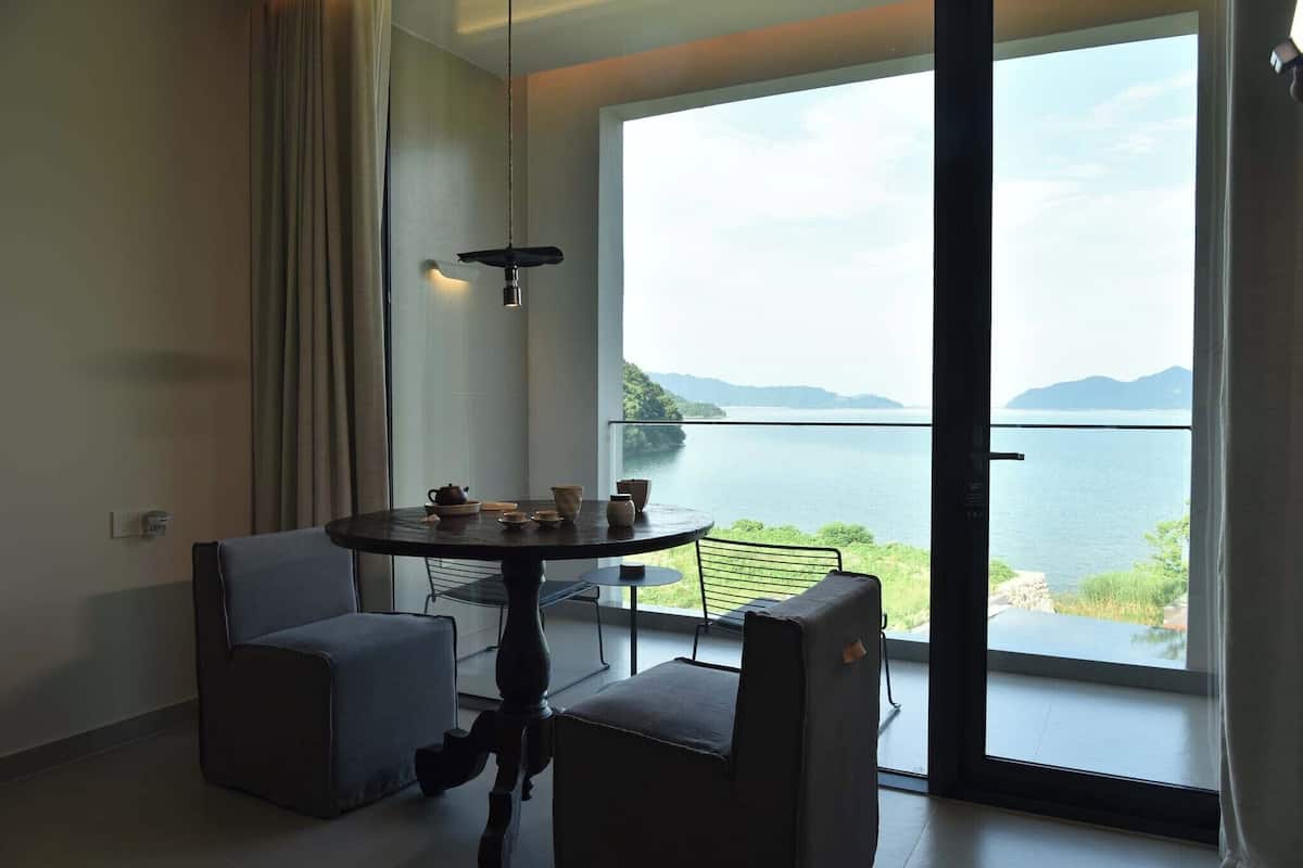 Útsýni úr herberginu