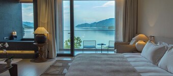 逍遙遊民宿 (廬山西海風景區)