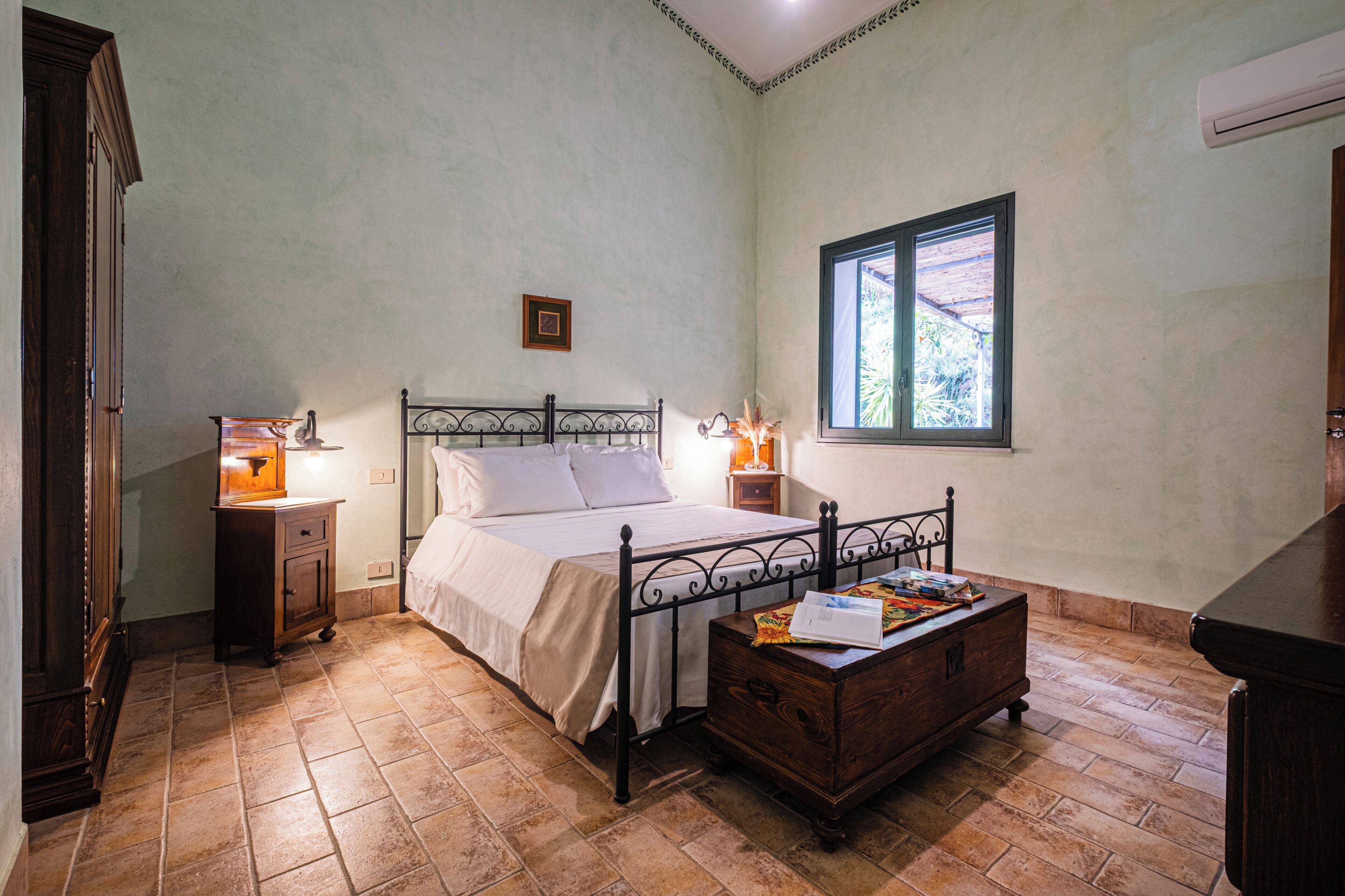 Apartamento, vista para o jardim | Wi-Fi de cortesia, roupa de cama