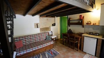Studio, Garden View | Living area