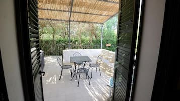 Căn hộ, quang cảnh vườn | Khu ẩm thực ngoài trời