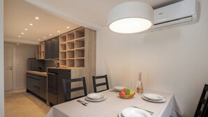 Standard Apartment, 1 Bedroom, Terrace, Sea Facing (Casa del Porto Seafront Apartment) | Dining - Casa del Porto Seafront Apartment (Moscenicka Draga)