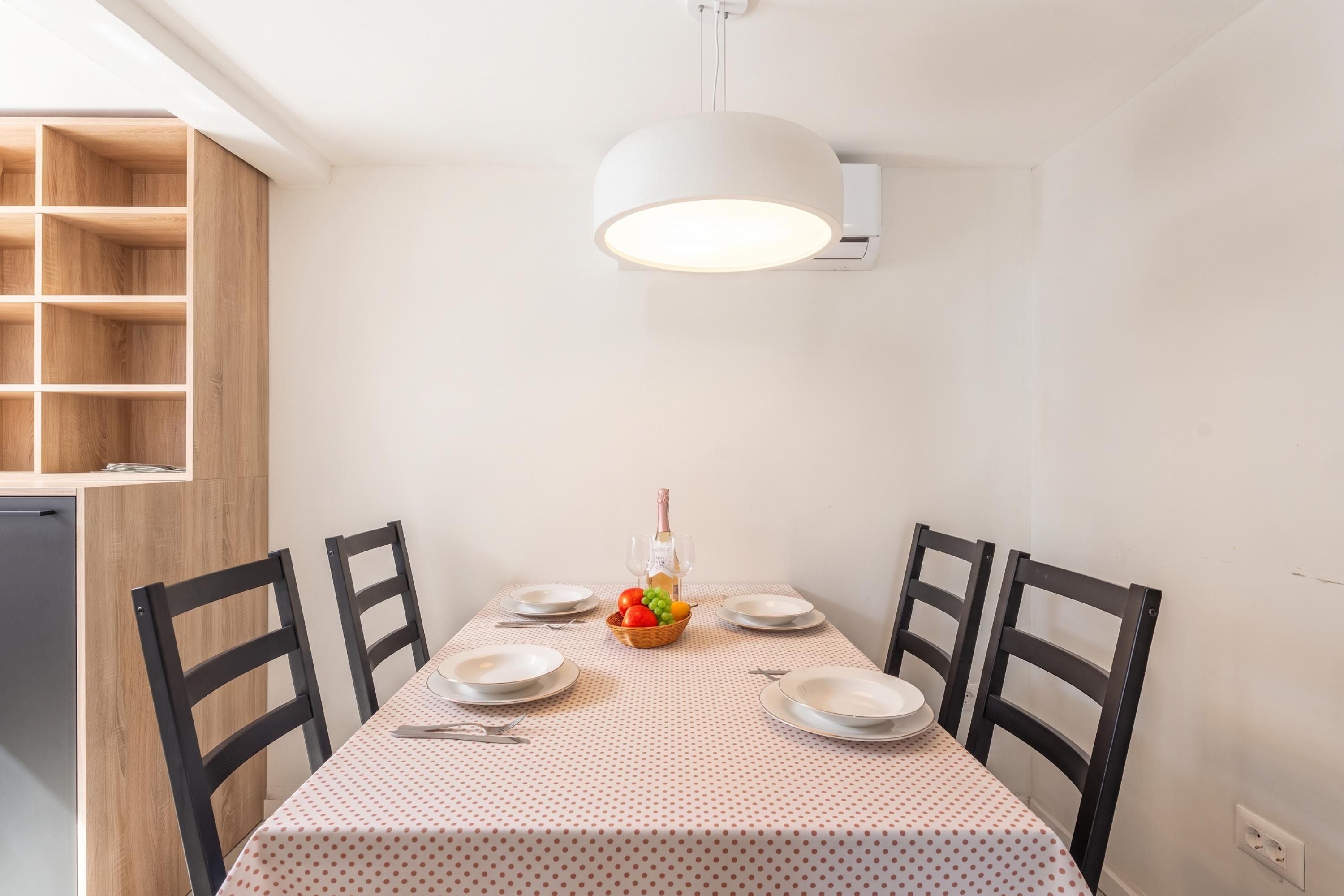 Standard Apartment, 1 Bedroom, Terrace, Sea Facing (Casa del Porto Seafront Apartment) | Dining