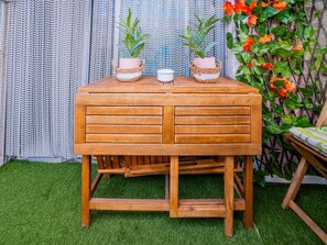 Interior - Apartment 'Sosokokohouse' with Balcony, Sea View, Wi-Fi & Near the Beach (Torrevieja)