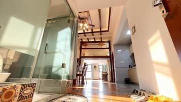 Suite familiare, vista collina | Interni