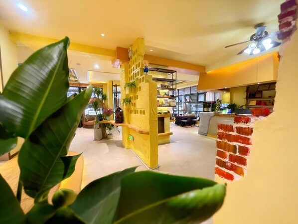 Phòng đôi hoặc 2 giường đơn dành cho gia đình, quang cảnh sân vườn | Khu sảnh