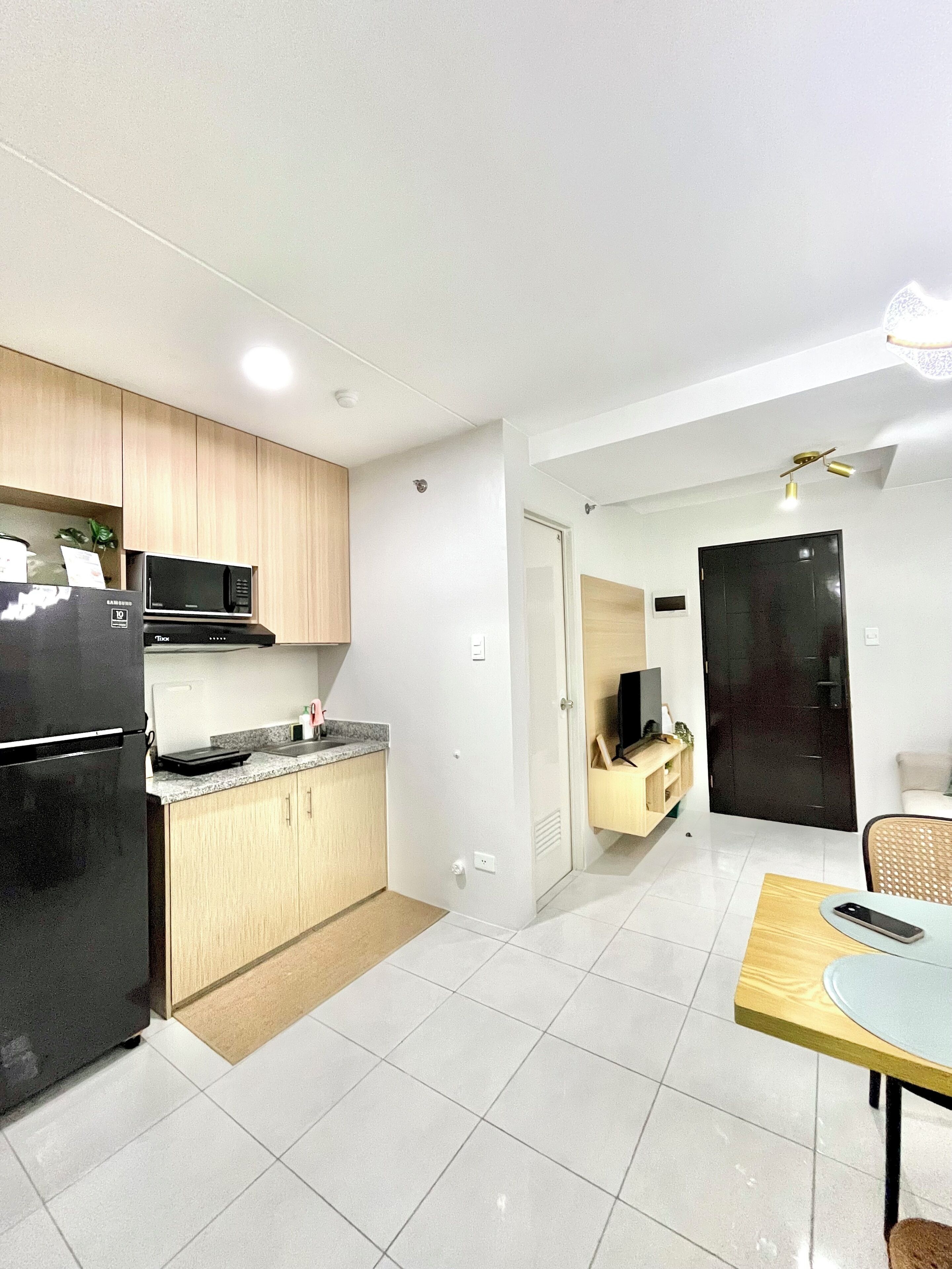 Family Condo, 2 Bedrooms, Kitchen, City View | Private kitchen | Stovetop, cookware/dishes/utensils