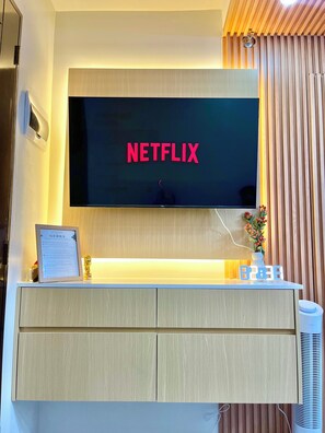 Condo dành cho gia đình, 2 phòng ngủ, bếp, quang cảnh vườn | Nội thất