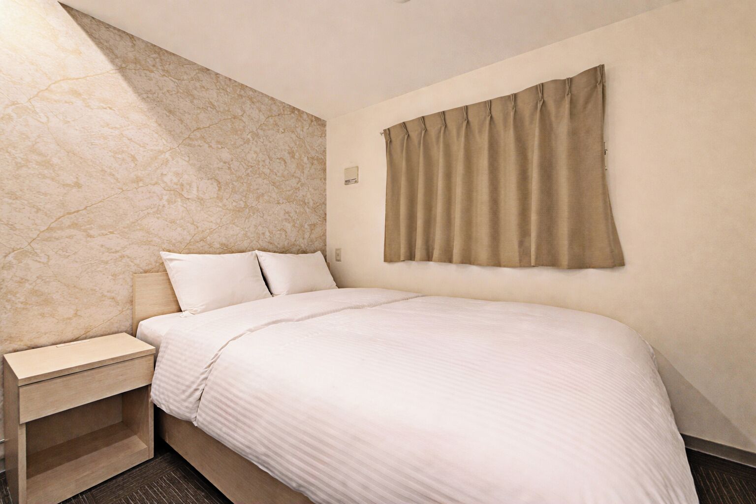 Standard-Doppelzimmer