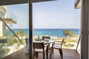 Outdoor dining - 1 bedroom apartment in Protaras (Paralimni)