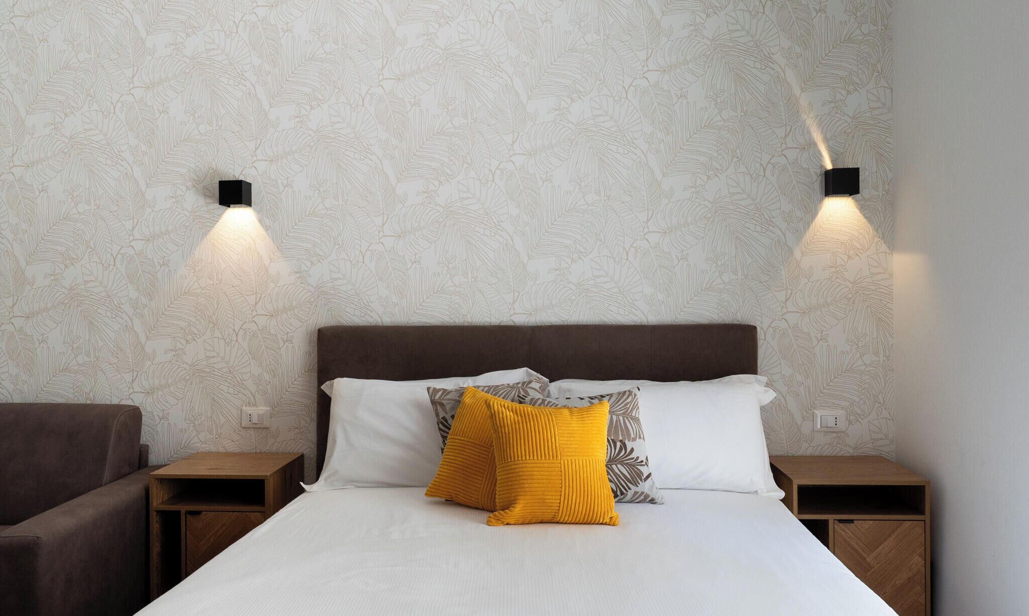 Standard Quadruple Room | Iron/ironing board, free WiFi