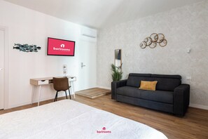 Standard Quadruple Room - Barirooms - Cardassi Suites (Bari)