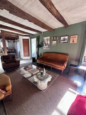 Oklassificerad bild, 2 av 15, knapp