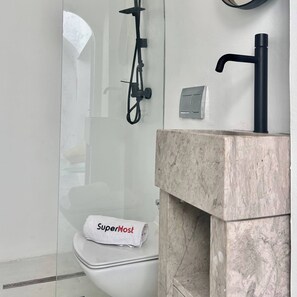 Appartement, 2 chambres | Salle de bain