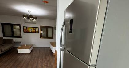 Bright 2‑Bedroom Near Cafés, Shops & Stadium – Ideal Base for Exploring Haifa.